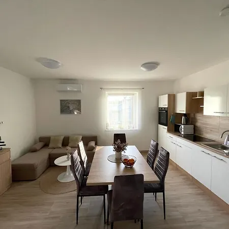 Apartmán Aurum Vendeghaz *